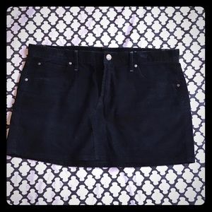 NWOT GAP Black Courdaroy  Mini Skirt 😍